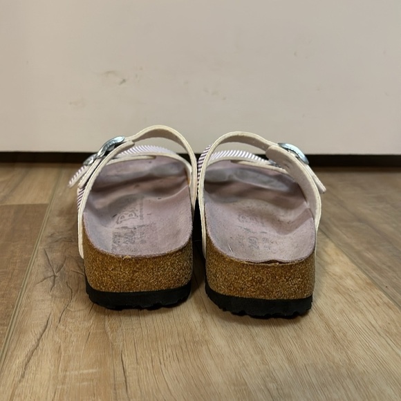 Birkenstock Birki’s lavender and white stripes sandals size 37/6 - Picture 5 of 9